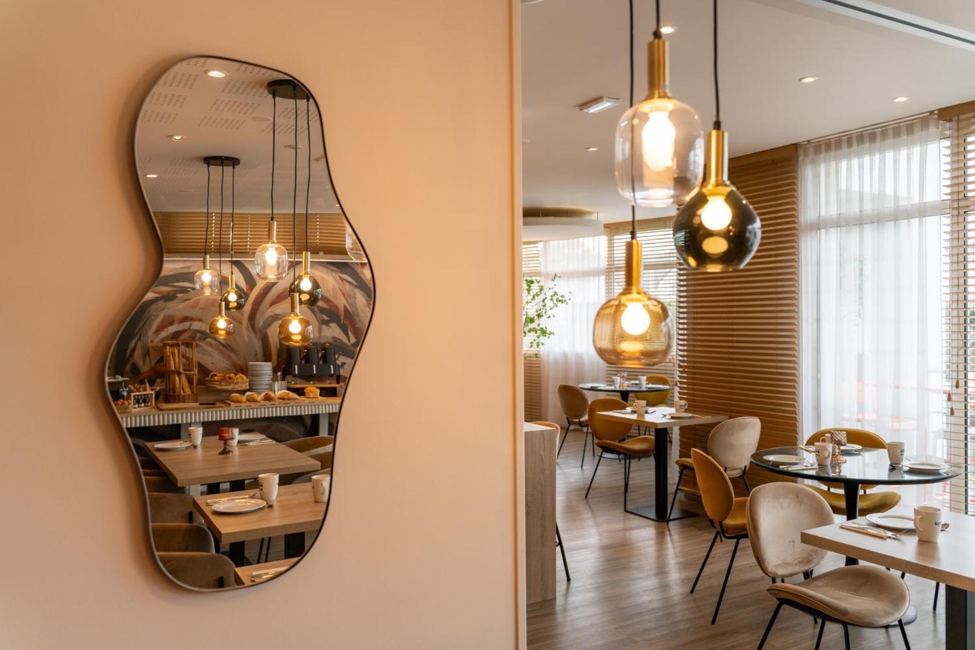 Kyriad Prestige Vannes Centre-Palais Des Arts Dış mekan fotoğraf